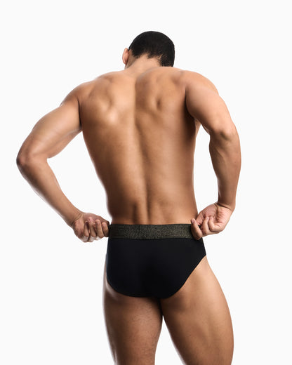 Two-pack cotton jersey briefs with an elastic waistband