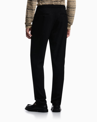 3D wrinkle-effect crêpe fabric trousers