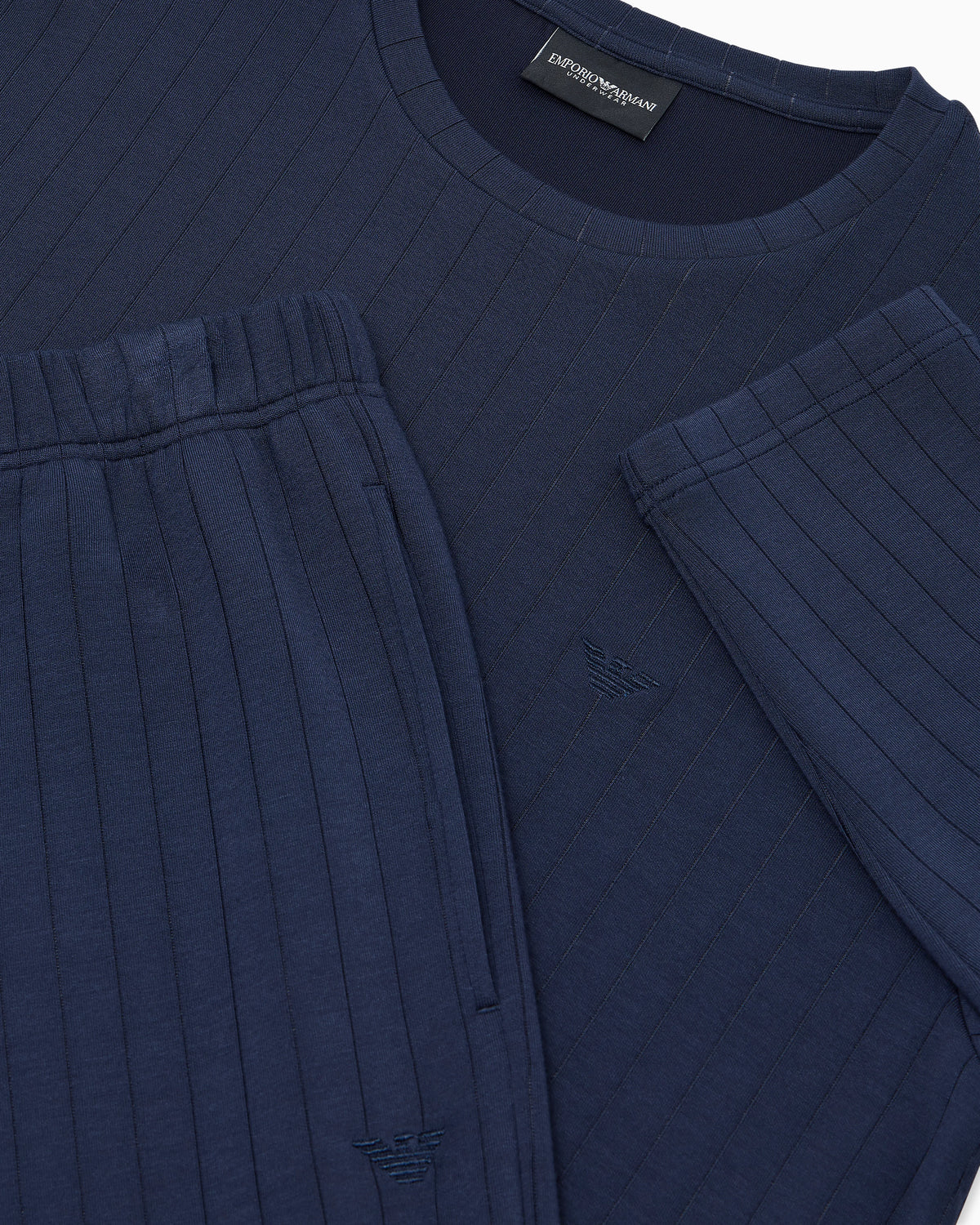 Long pyjama set with ribbed crew neck and winter stripe