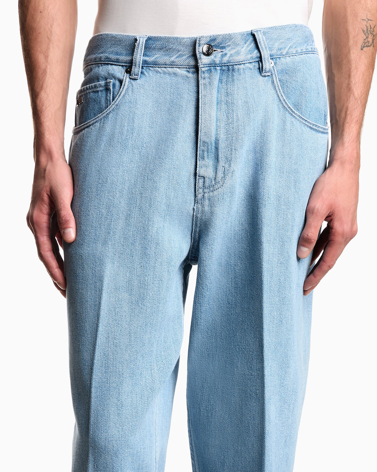 J73 loose fit jeans in Lyocell blend denim