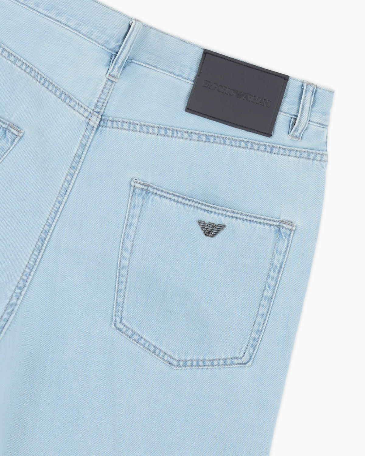 J74 Loose fit denim jeans in a soft touch Lyocell blend