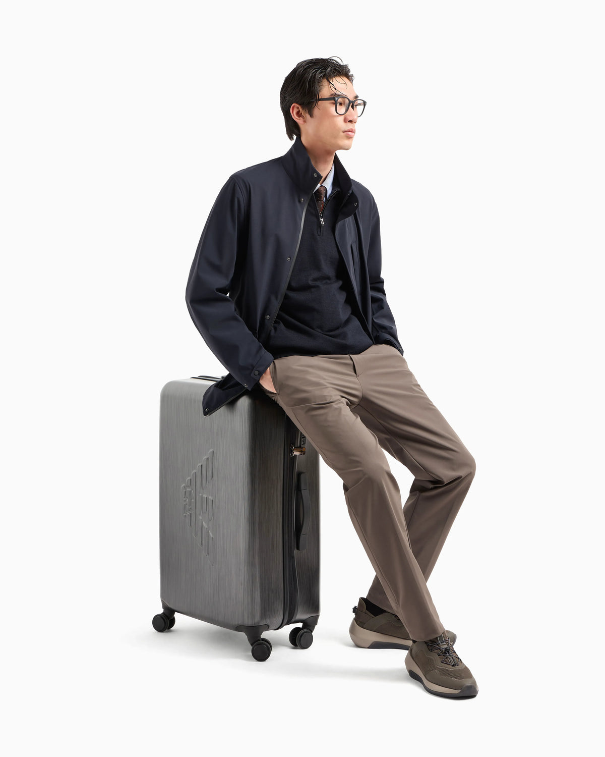 Travel Essentials water-repellent nylon blouson