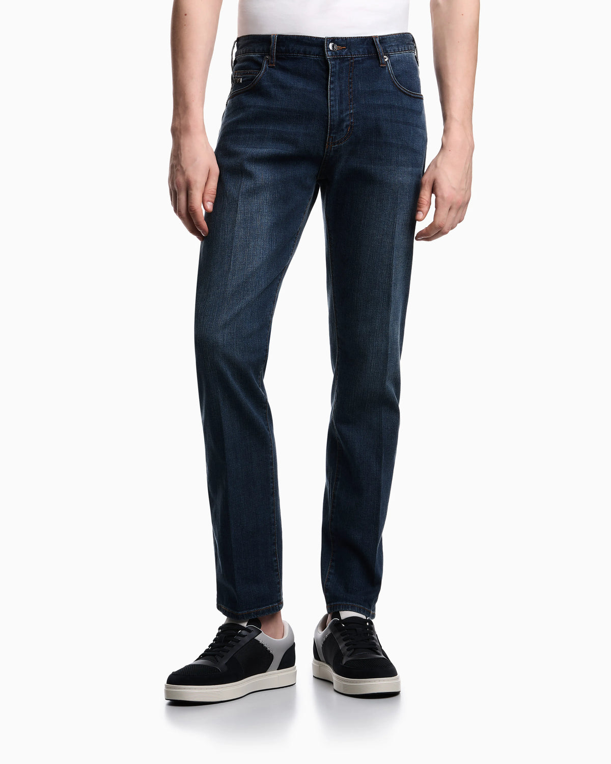 J45 regular fit, washed stretch denim jeans