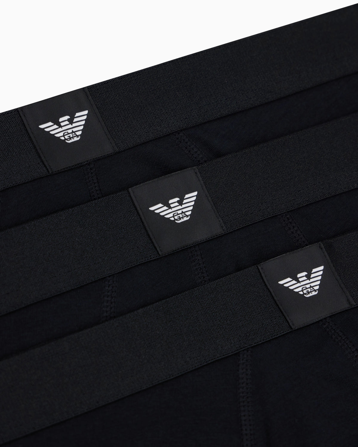 Three-pack of cotton jersey briefs with logo label