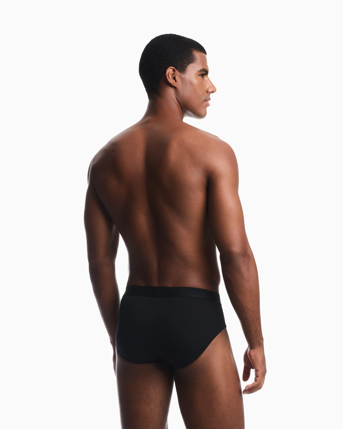 Three-pack of cotton jersey briefs with logo label