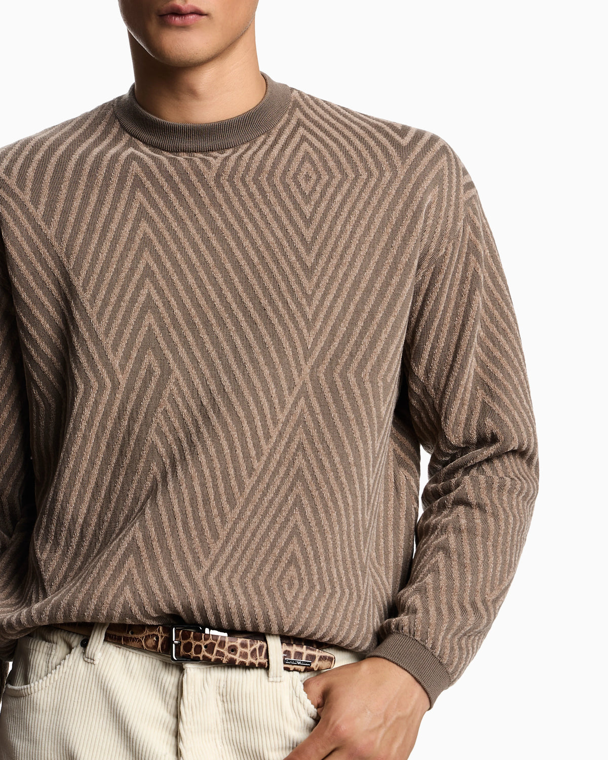 Virgin wool-blend jumper with op-art jacquard with oversized diamonds
