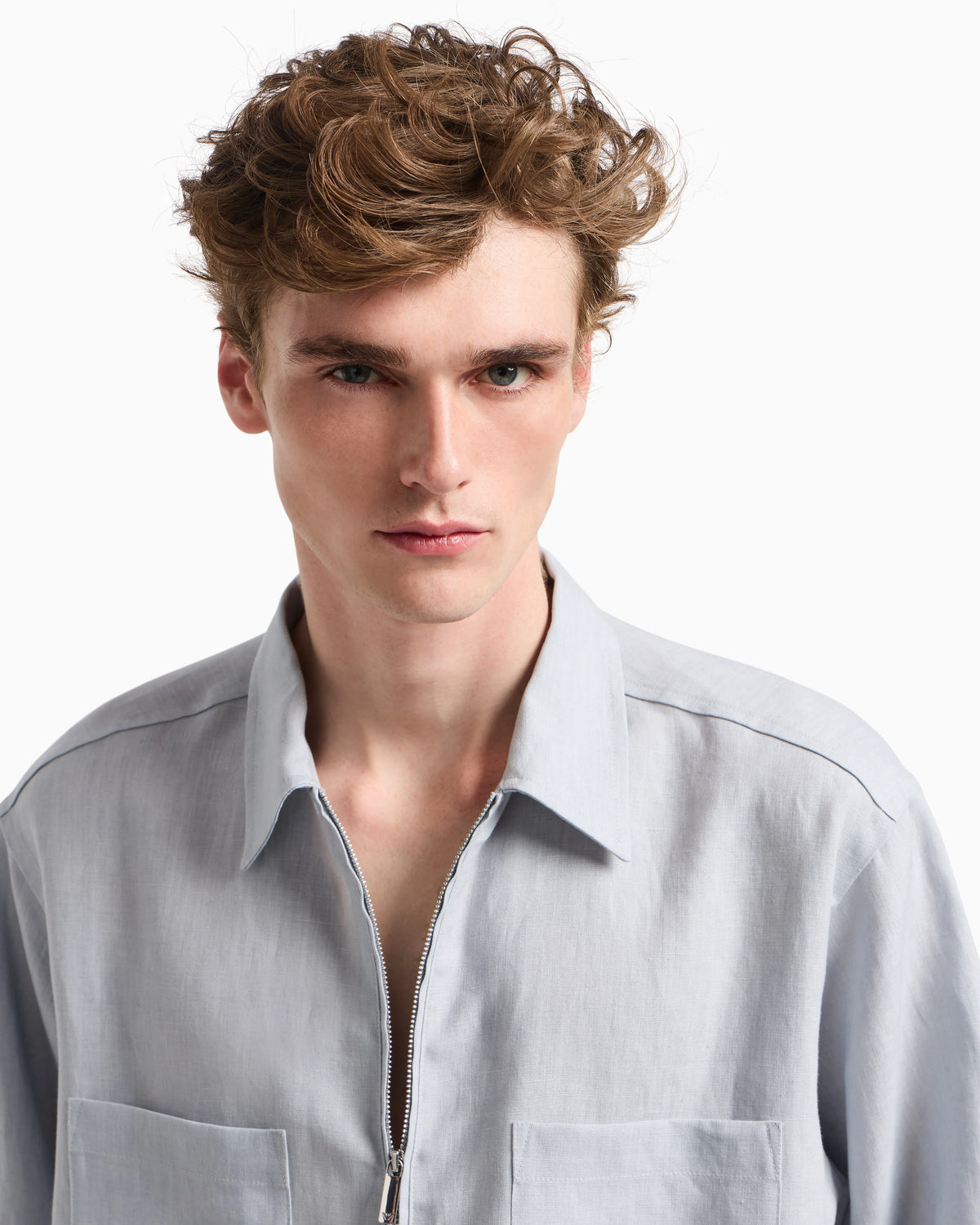 Pure linen shirt with partial zip