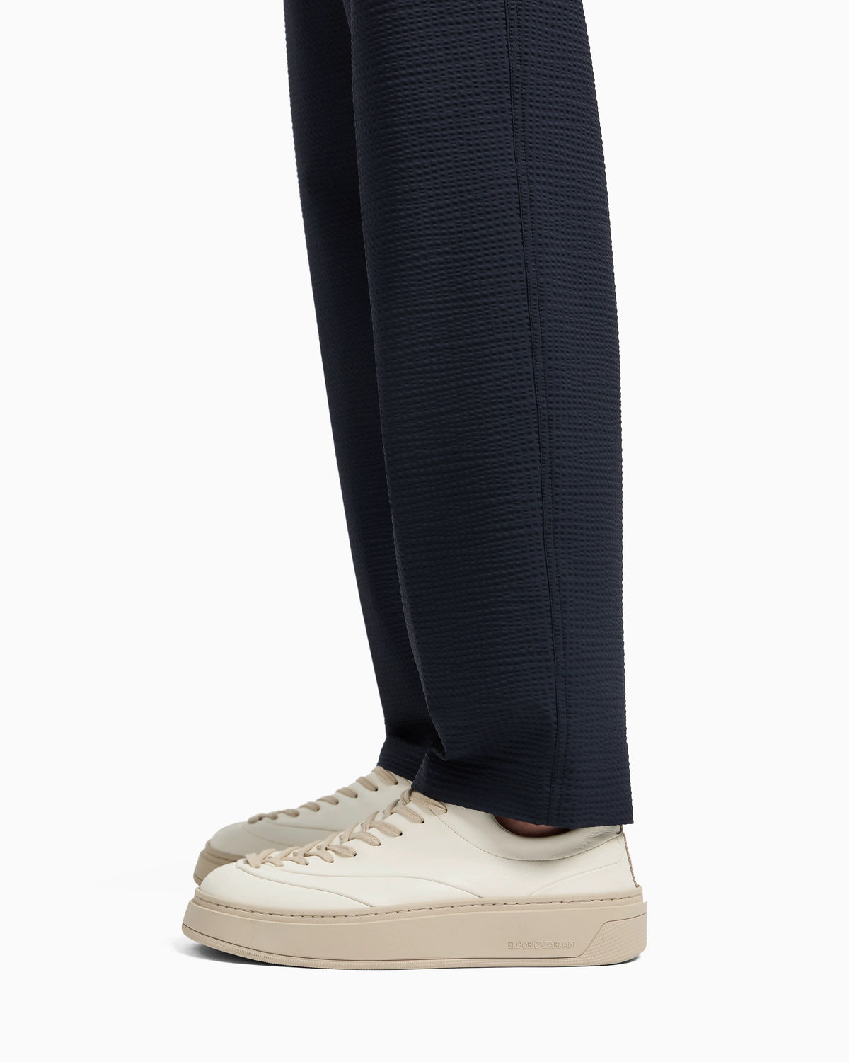 Nylon seersucker chinos