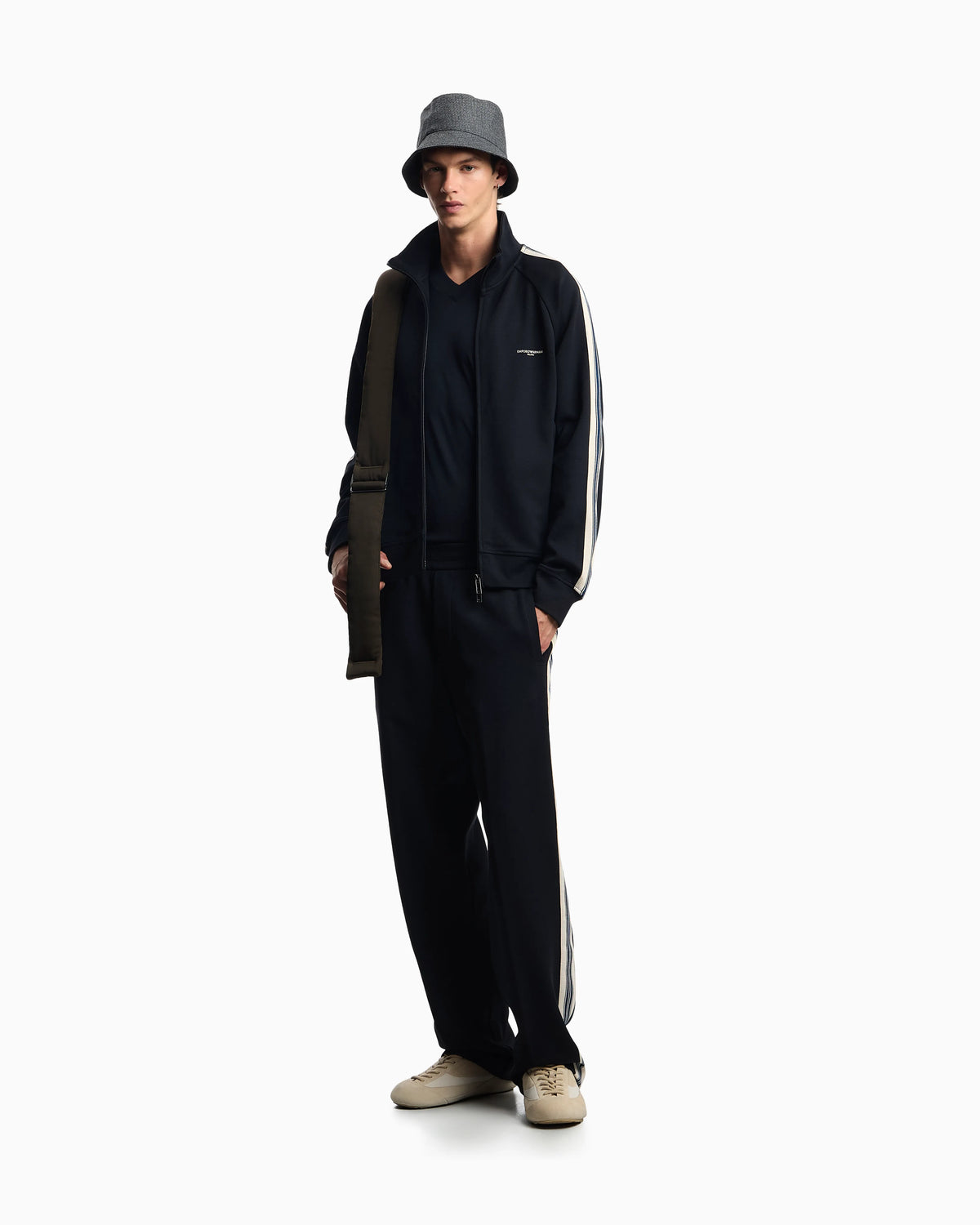 XL
