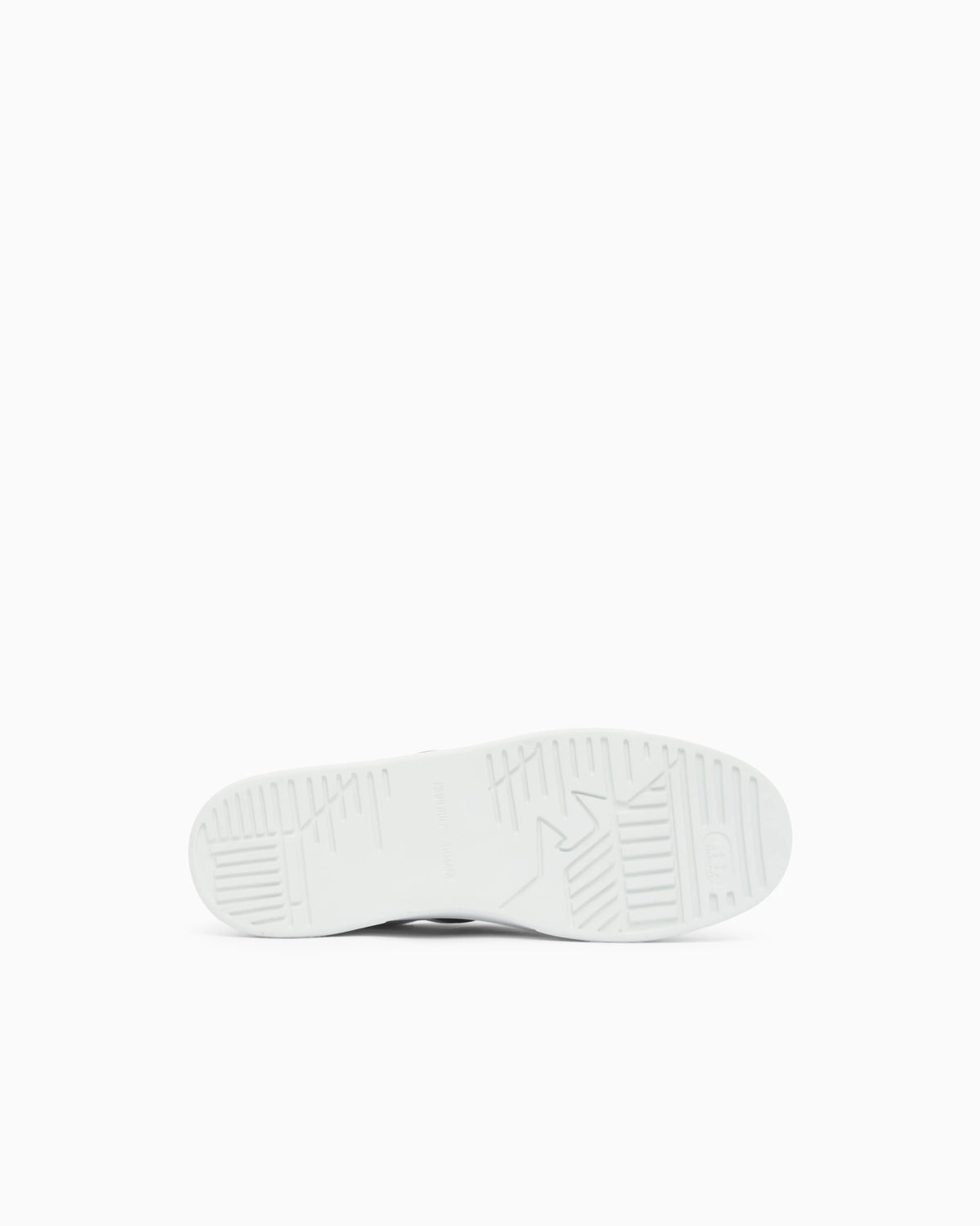 Leather sneakers with an embossed logo and contrasting panel