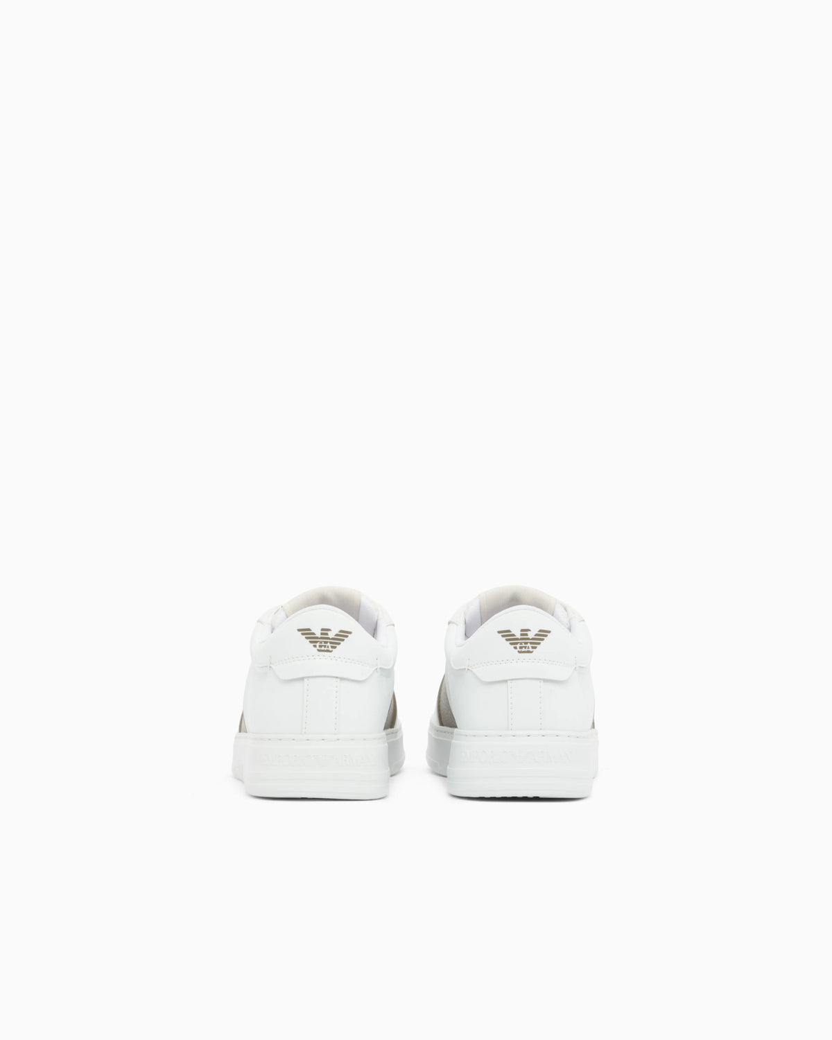 Leather sneakers with an embossed logo and contrasting panel