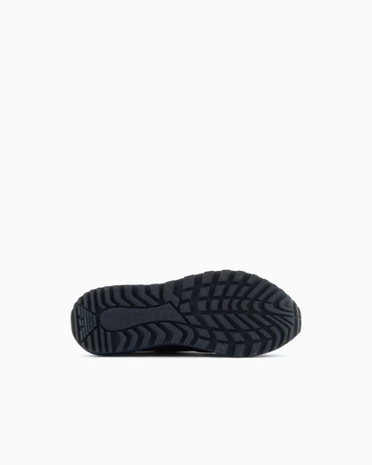 Low-top sneakers in suede and mesh with a rubber sole