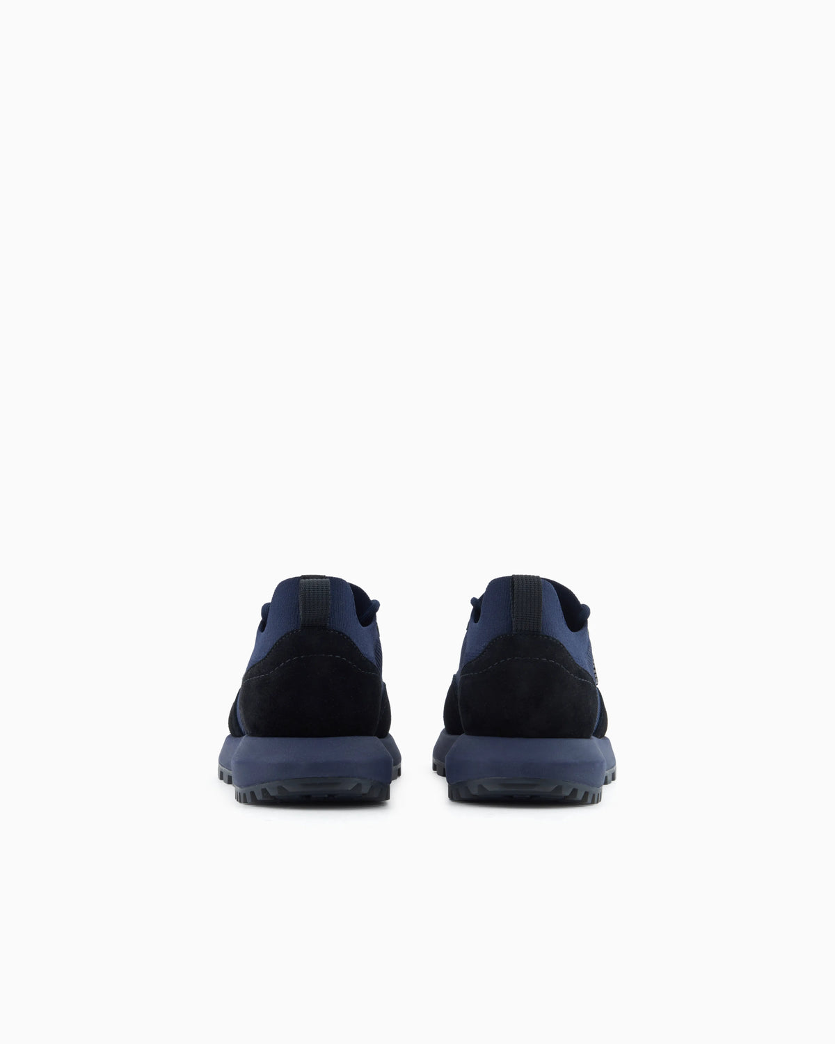 Low-top sneakers in suede and mesh with a rubber sole