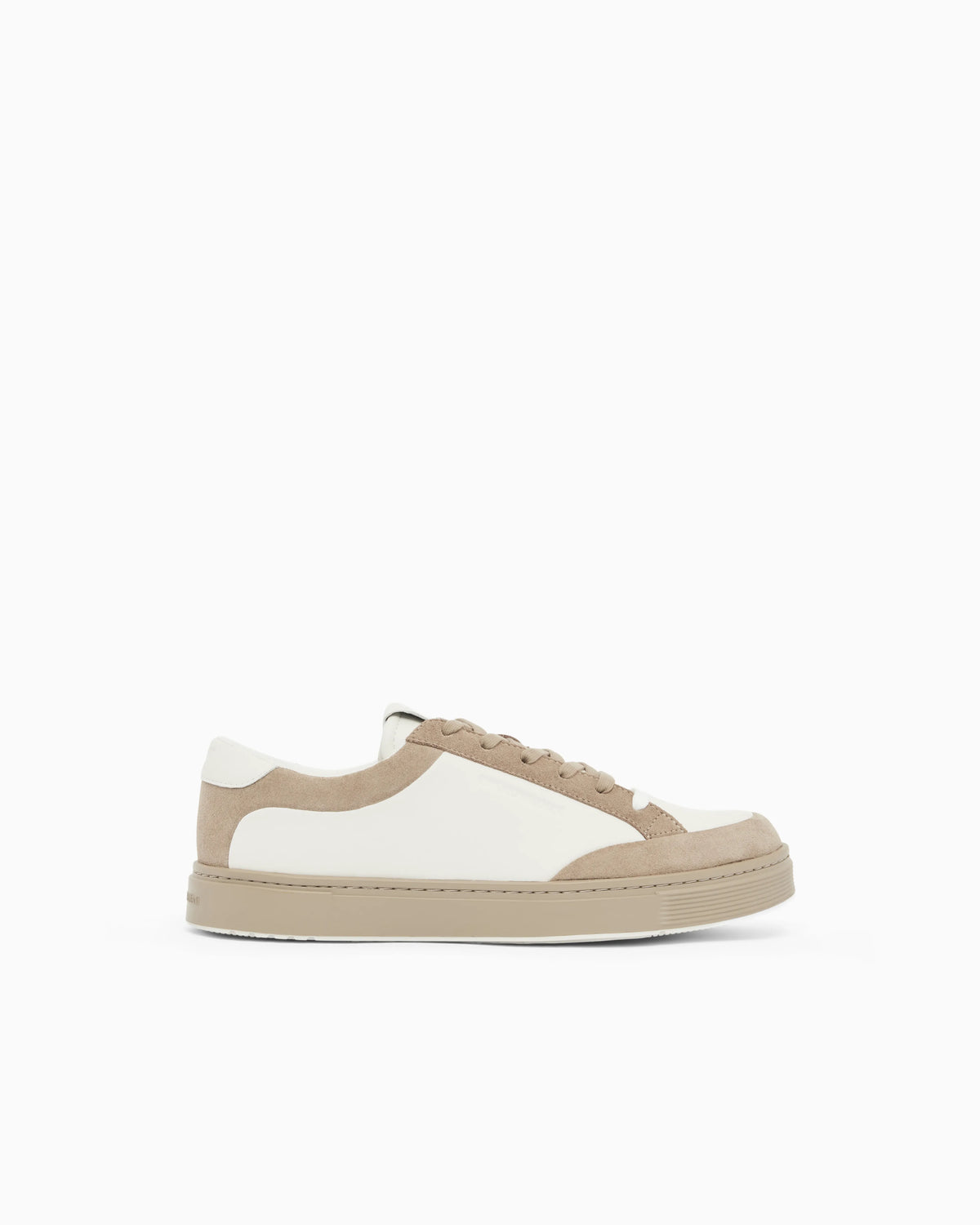 Leather sneakers with suede details
