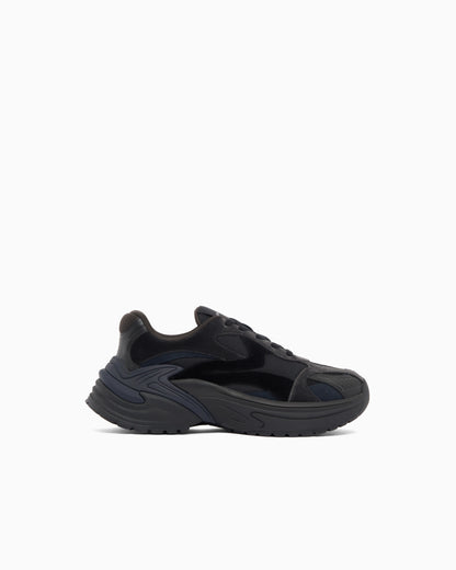 Sneakers with mesh suede and a chunky rubber sole