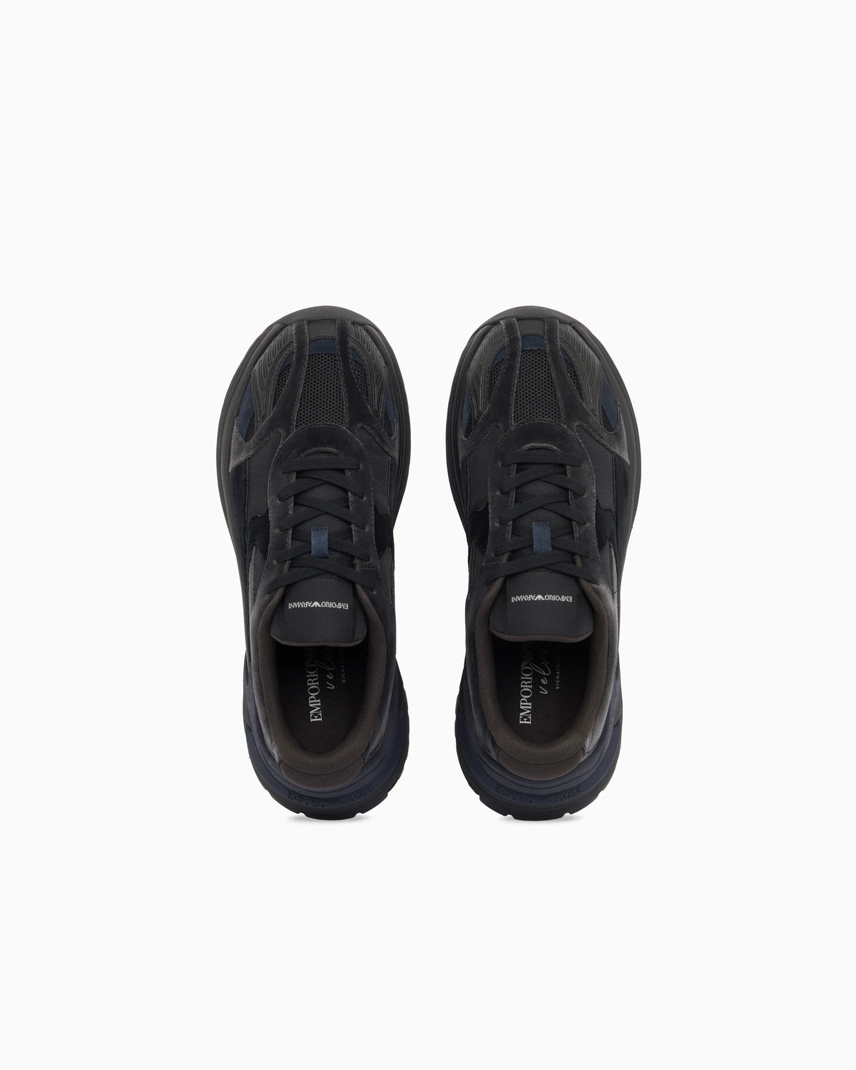Sneakers with mesh suede and a chunky rubber sole