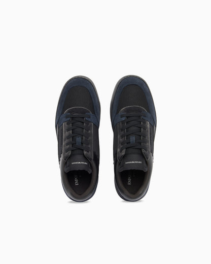 Sneakers low-top with suede and mesh upper and rubber sole