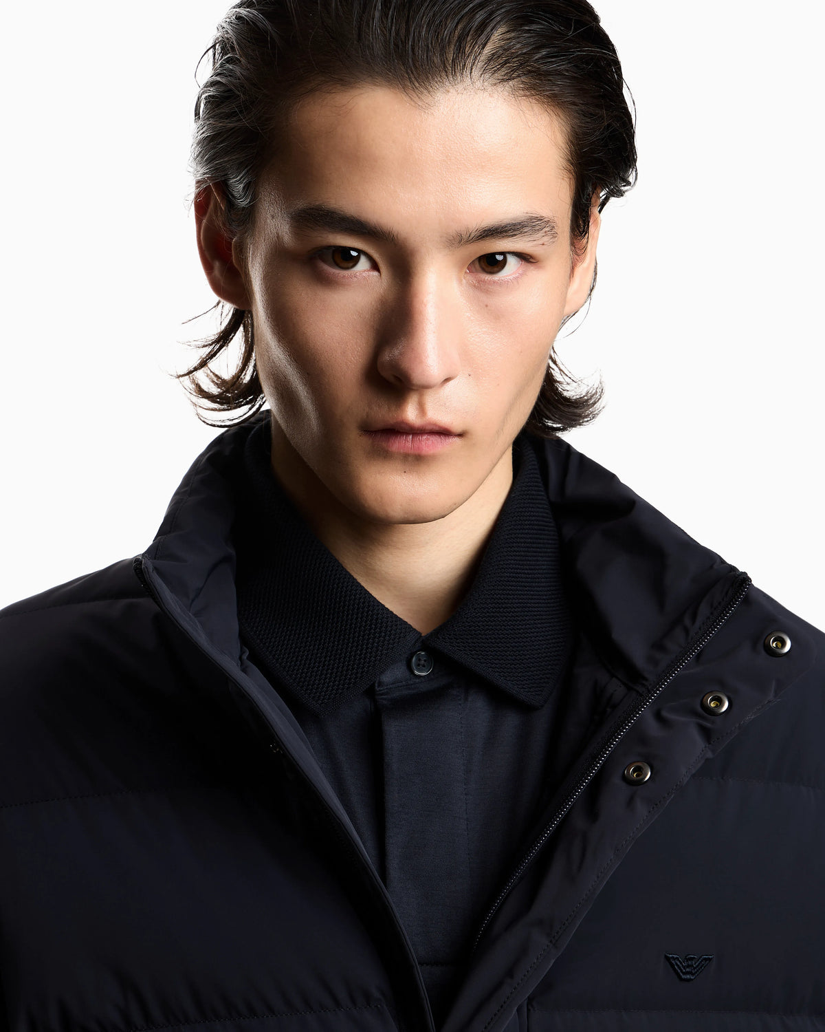 Water-repellent quilted nylon spandex down jacket