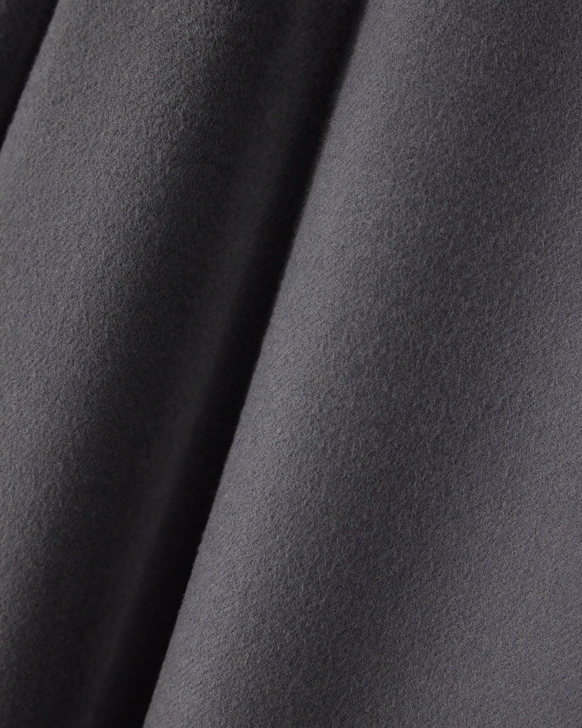 Trousers in virgin wool and cashmere