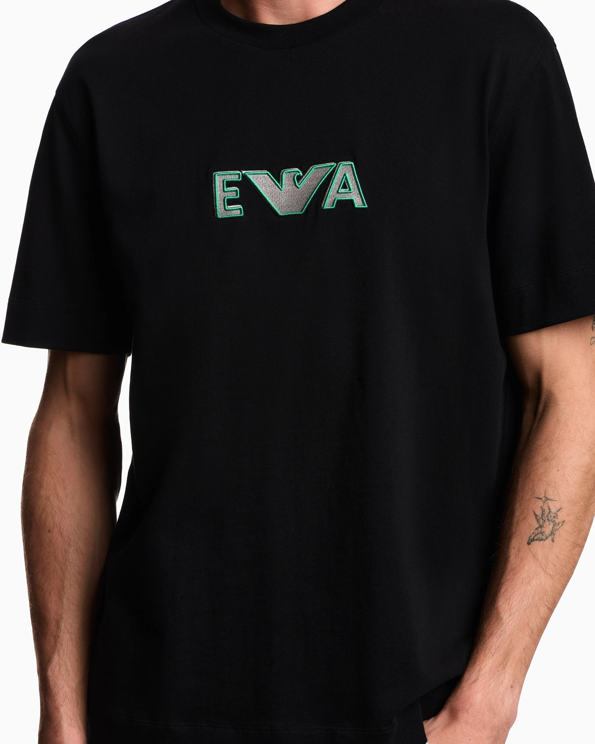 Heavy jersey T-shirt with metal logo embroidery