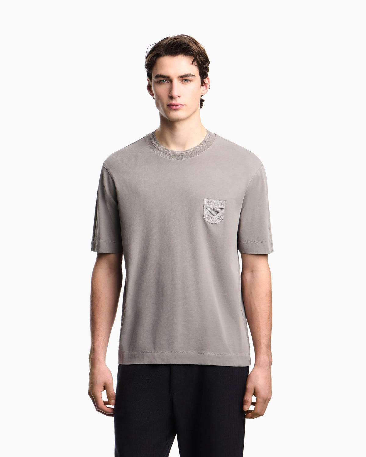 Heavy jersey T-shirt with shield embroidery