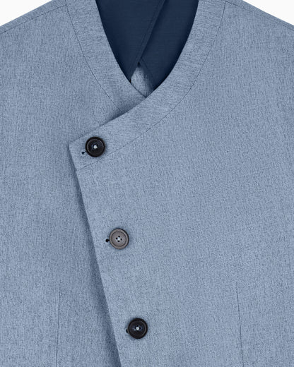 Icon jacket with diagonal fastening in textured mouliné linen satin