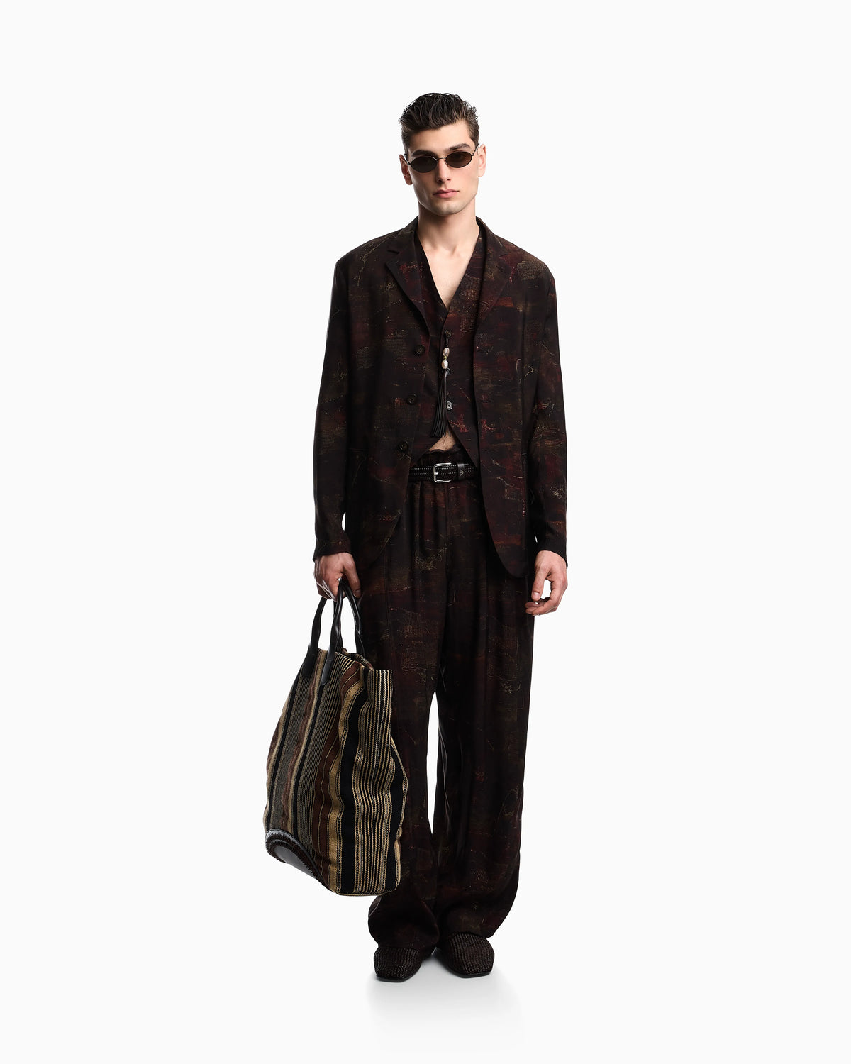 Single-breasted jacket in cupro twill with all-over print