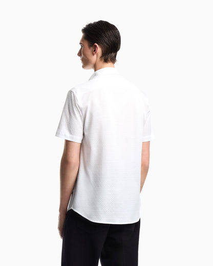 Short-sleeved, garment-dyed jersey shirt