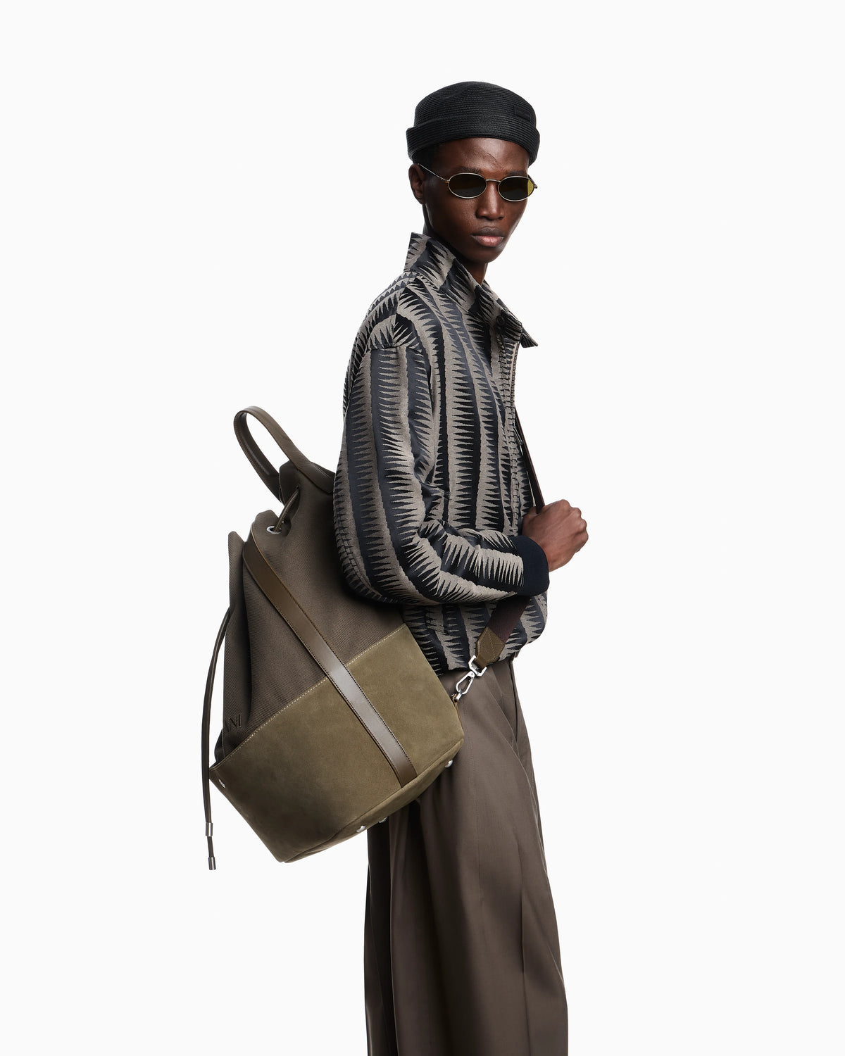Blouson in jacquard fabric with op-art motif