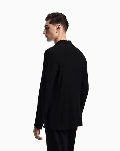 Single-breasted jacket in 3D wrinkle-effect crêpe fabric