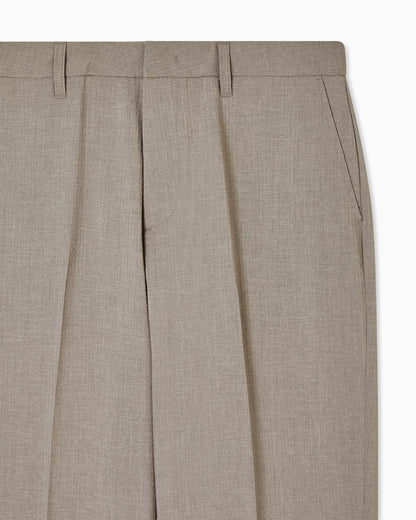 Pleated technical seersucker fabric trousers