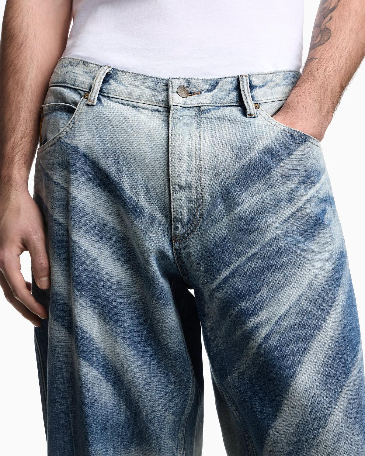 Armani Jeans J90 loose-fit denim jeans