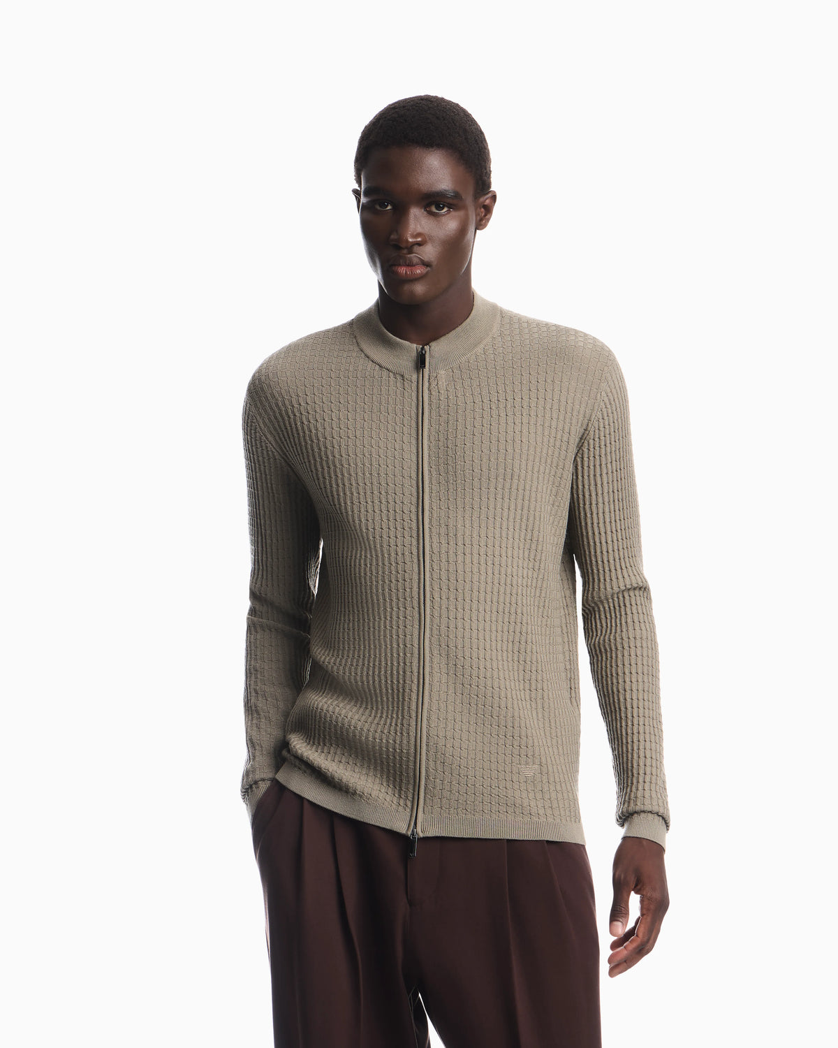 Virgin wool cardigan with a regular fit and fancy stitch