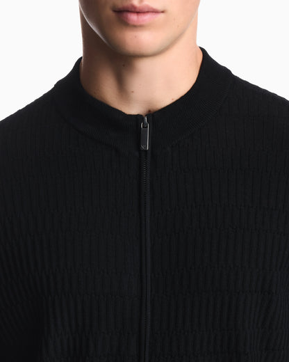 Virgin wool cardigan with a regular fit and fancy stitch