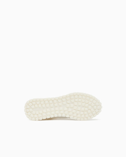 Sneakers in ripstop and mesh with textured rubber sole
