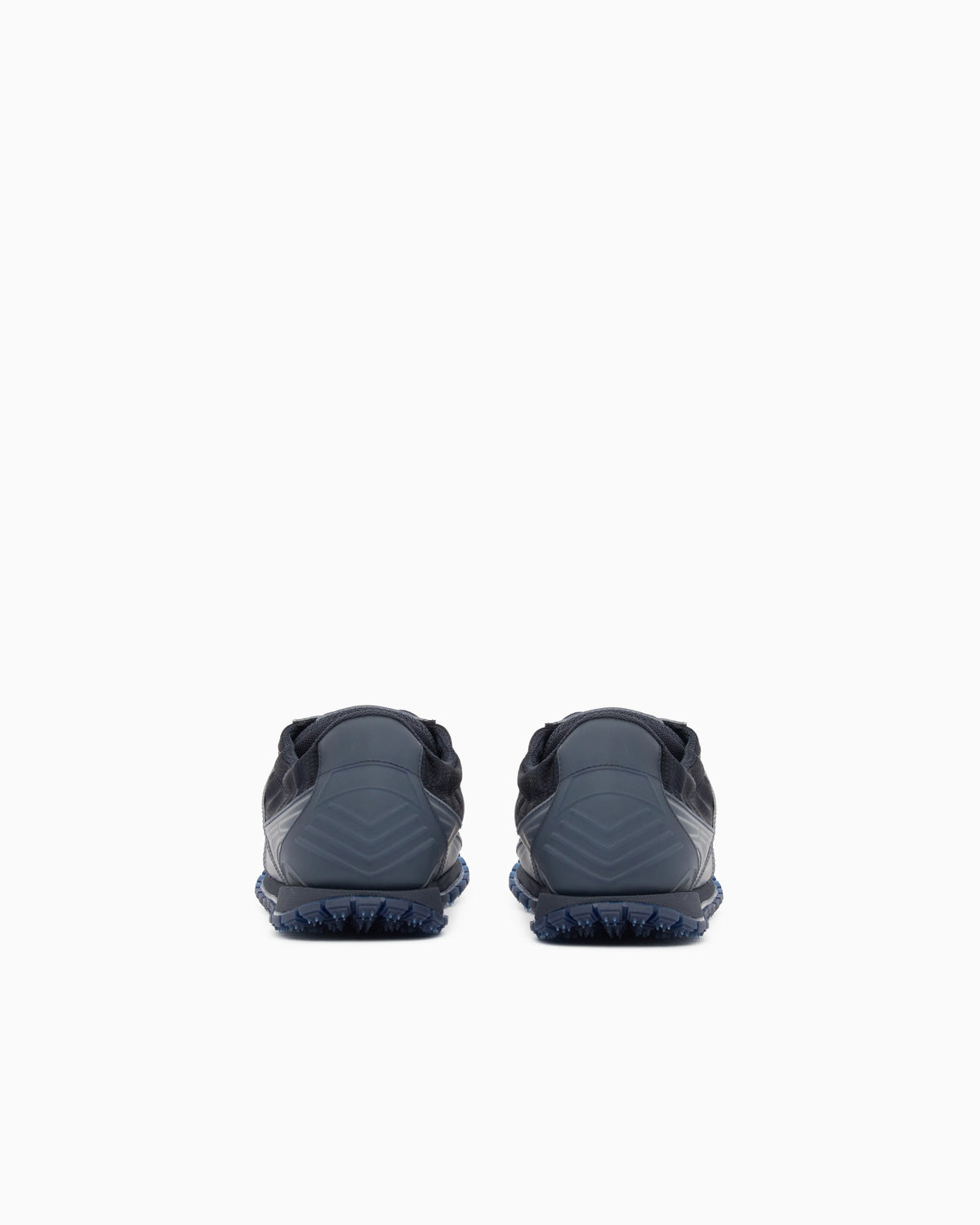Sneakers in ripstop and mesh with textured rubber sole