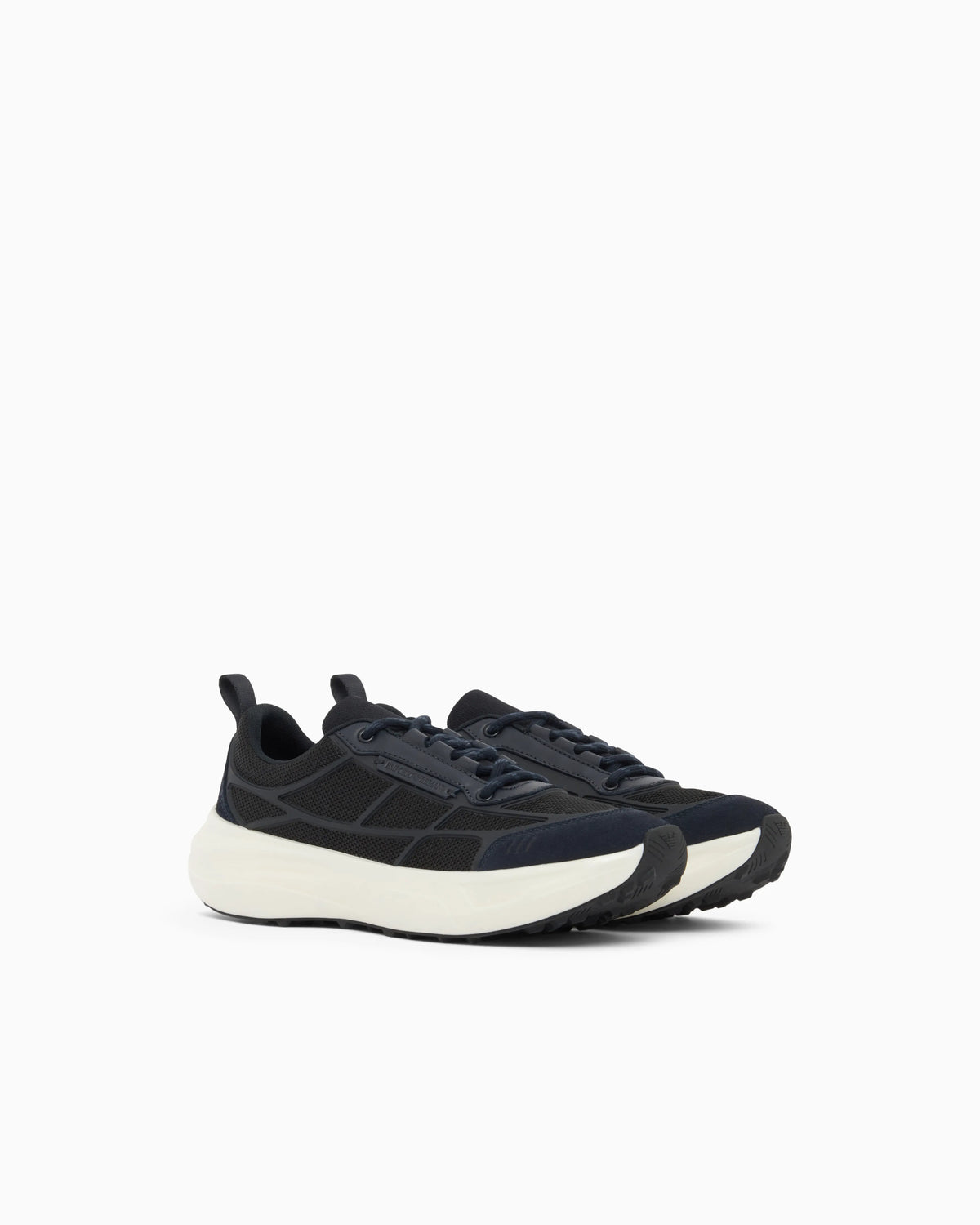 Mesh sneakers with suede details Travel Essential