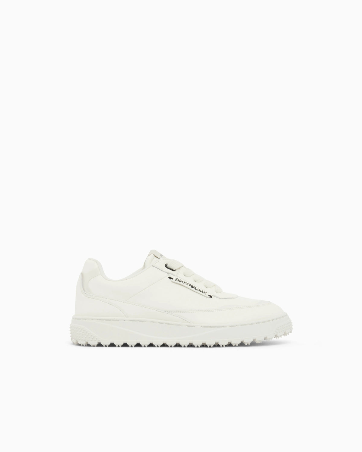 Smooth leather lace-up sneakers with a textured rubber sole