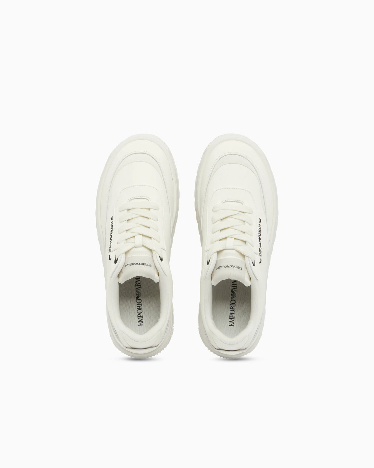 Smooth leather lace-up sneakers with a textured rubber sole