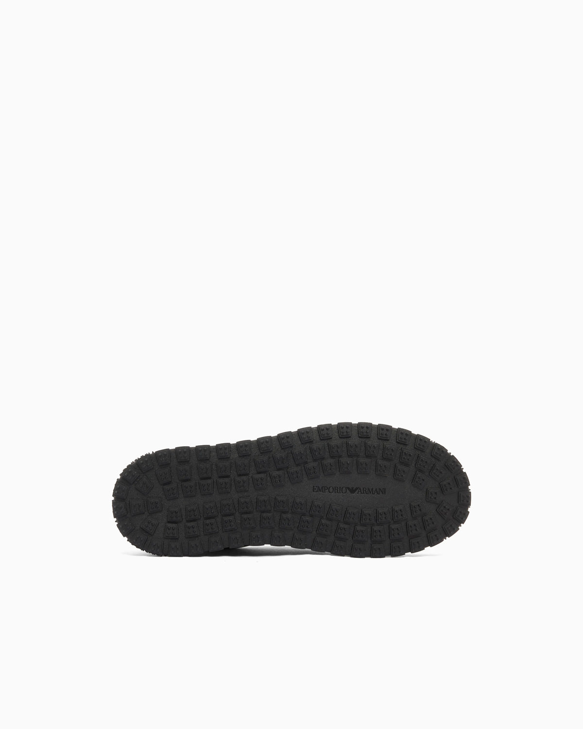 Smooth leather lace-up sneakers with a textured rubber sole