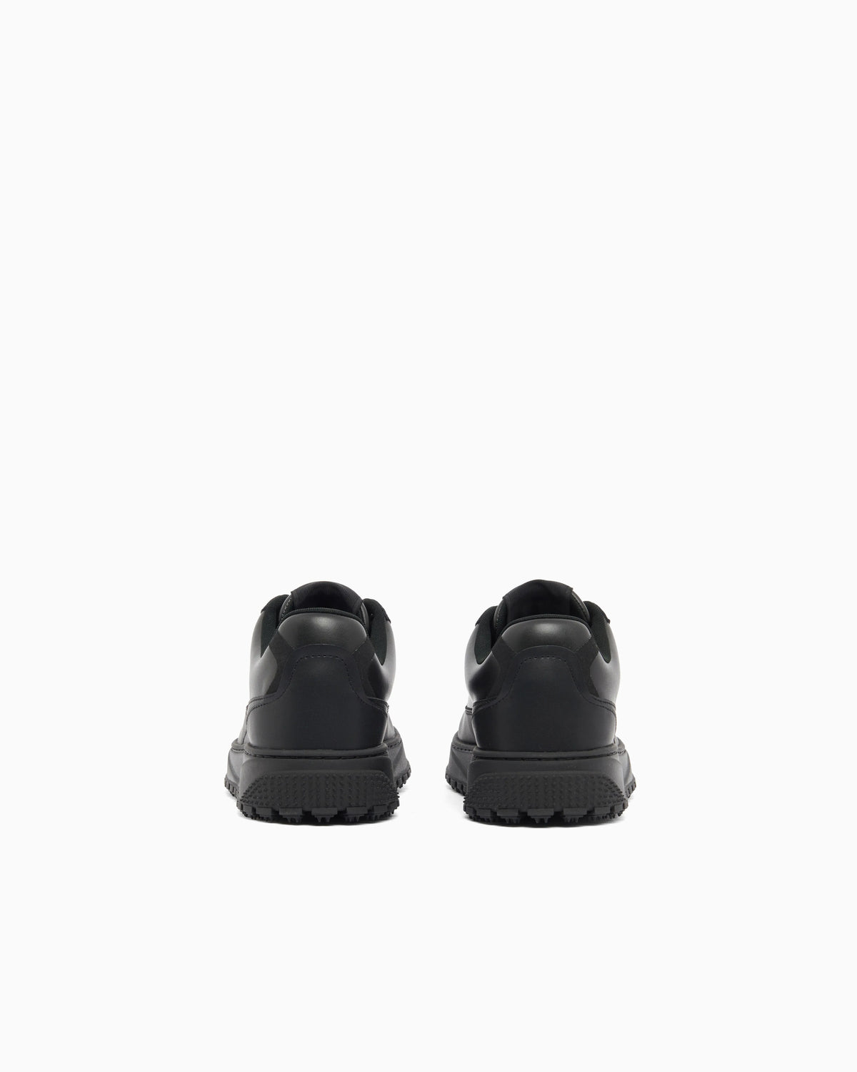 Smooth leather lace-up sneakers with a textured rubber sole