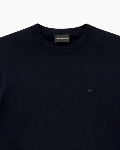 Travel Essential smooth wool sweater