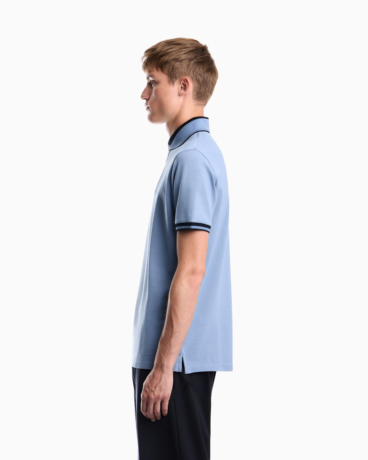 Piqué polo shirt with stripe detail on the collar