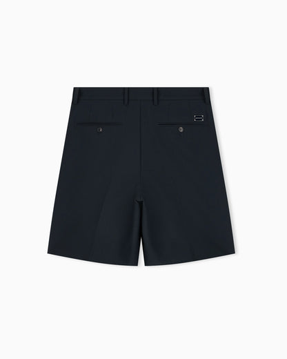 Bermuda shorts in seersucker with down and feather padding