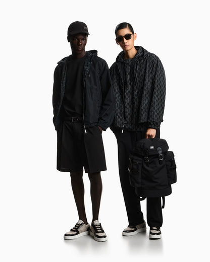 Bermuda shorts in seersucker with down and feather padding