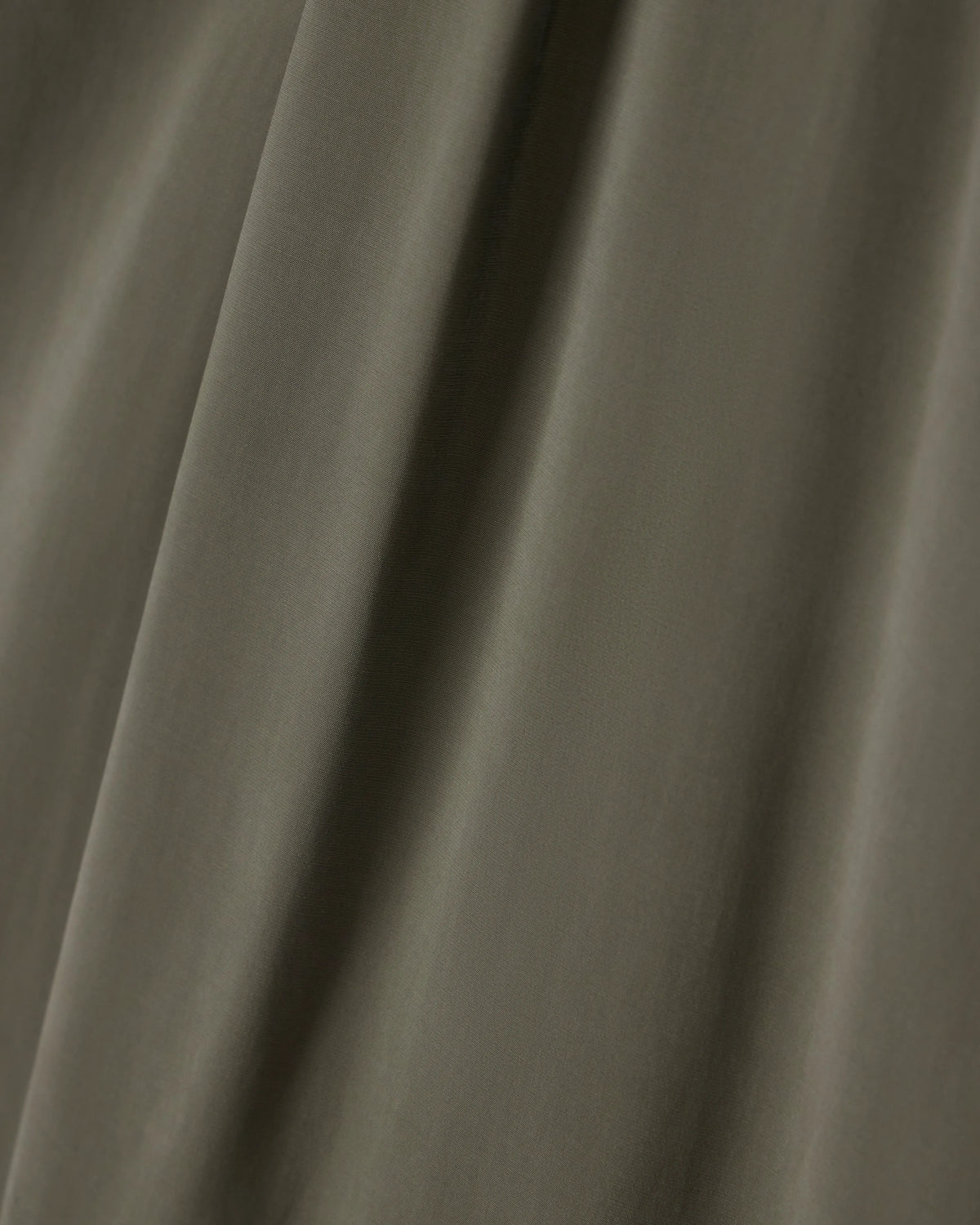 Viscose long-sleeve shirt with a chest pocket
