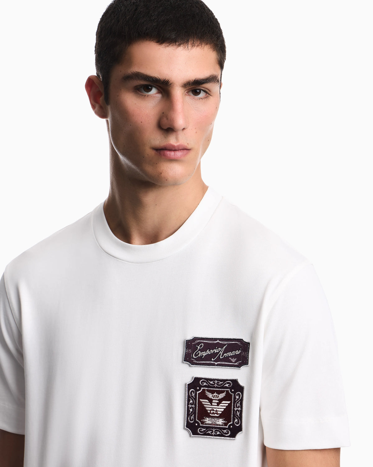 Heavy jersey T-shirt with embroidered logo patch