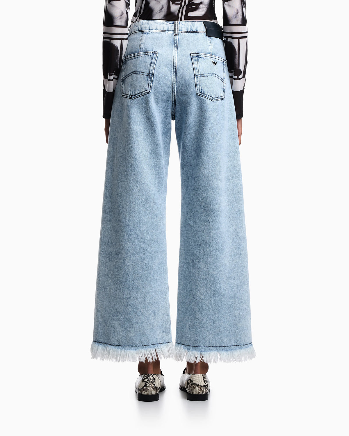 J33 regular-fit, vintage-look denim jeans