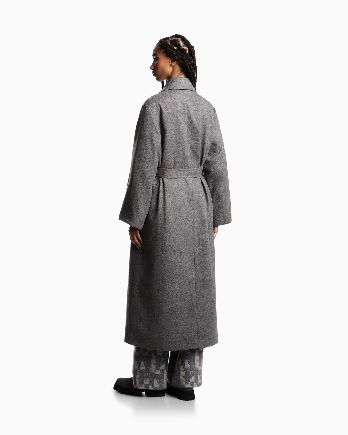 Coat in water-repellent fabric with a chevron motif