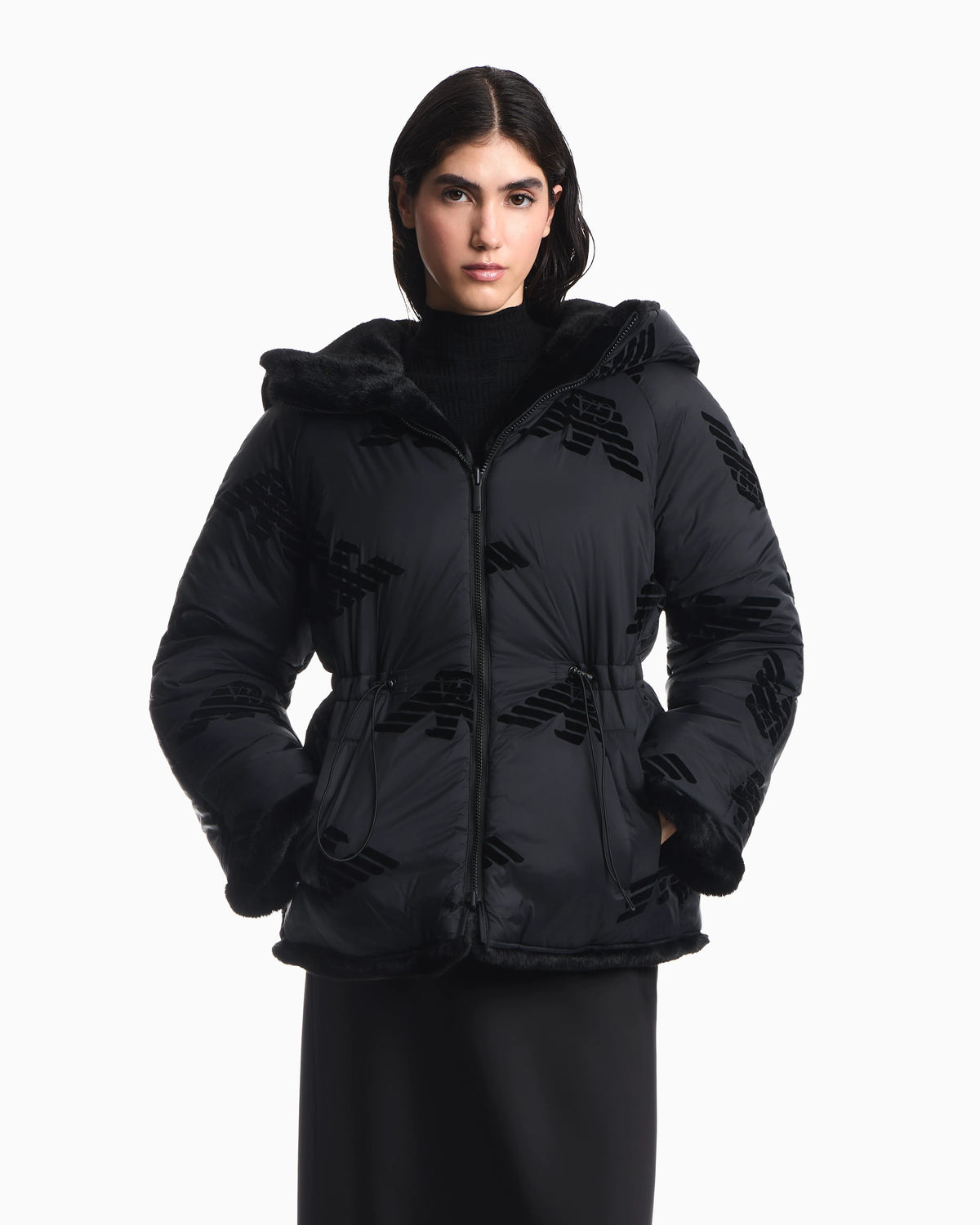 Caban coat in faux fur with a hood and zip closure